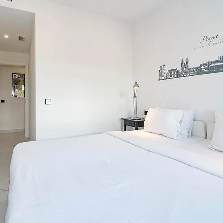 Lae251i- Mirador De Hills By Roomservice 에스테포나